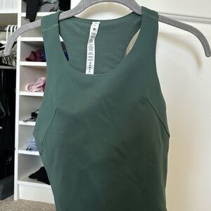 Lululemon top size 8 high neck